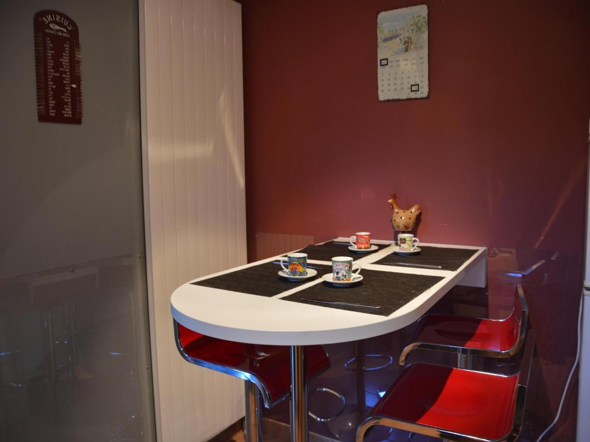 Modern Holiday Home In Stavelot With Fireplace 외부 사진